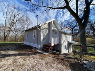 Main picture of 337 Robinson Dr