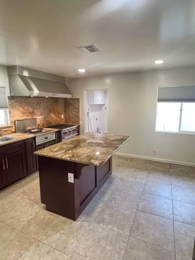Main picture of 26612 Shadow Wood Dr