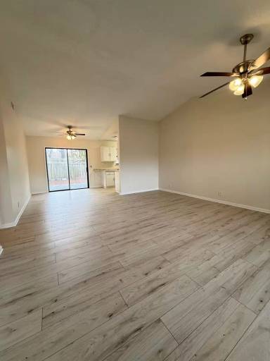 Main picture of 204 Westgate Cir