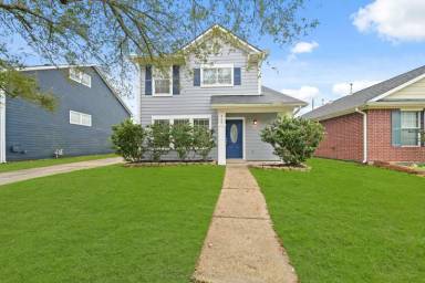 Main picture of 268 Rolling Brook Dr