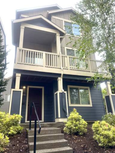 Main picture of 14045 SW Compass Dr