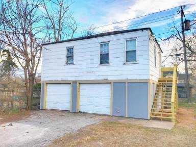 Main picture of 2808 NW 27th St