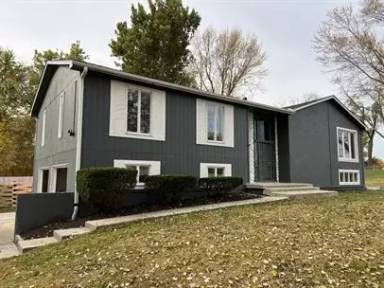 Main picture of 6511 NW Tower Dr