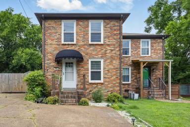 Main picture of 810 Kinsington Dr