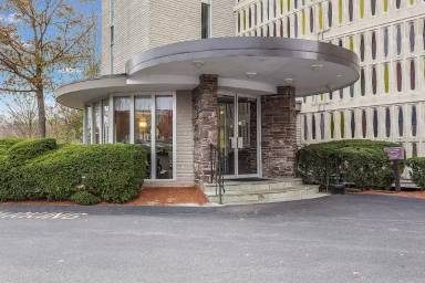 Main picture of ParkView Condominiums
