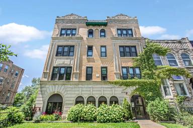 Main picture of 6128 S Woodlawn Ave