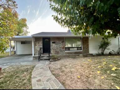 Main picture of 1654 Garden Ave