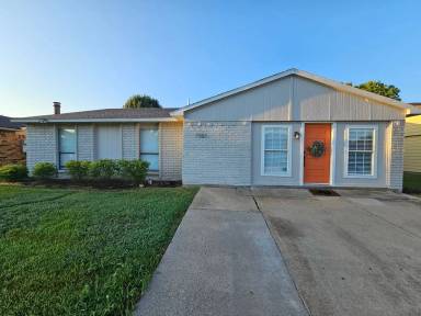 Main picture of 1101 Fort Scott Trl