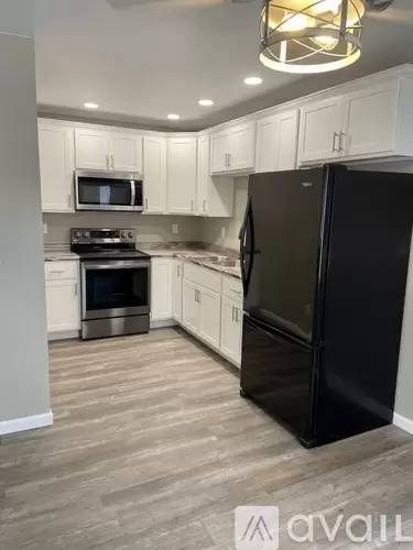Main picture of 1382 N Westwood Dr