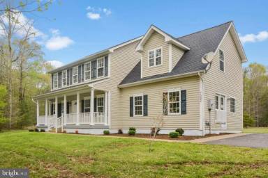 Main picture of 7092 Arrow Wood Dr