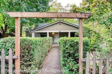 Main picture of 9601 SW 42nd Ave