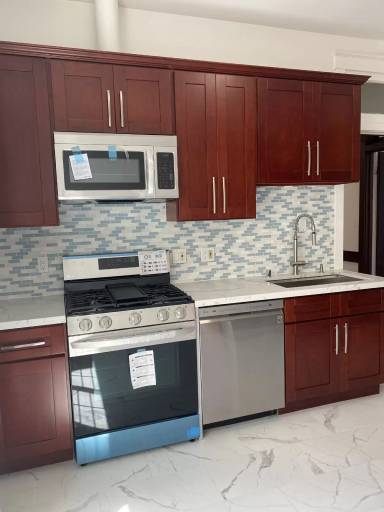 Main picture of 5 Oliver St