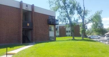 Main picture of 3643 S Sheridan Blvd