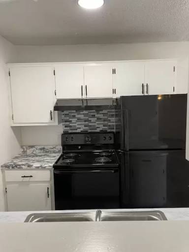 Main picture of 207 E 22nd St