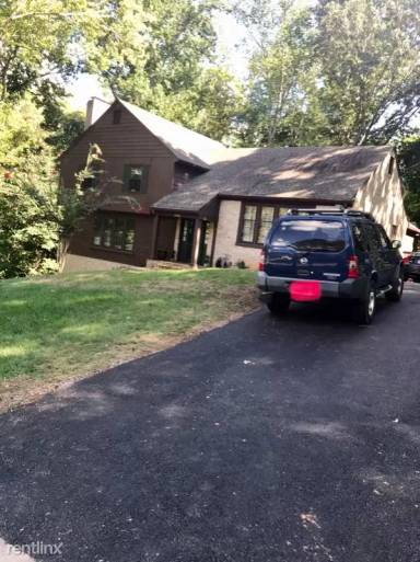 Main picture of 1200 Sarah Lynch Pl