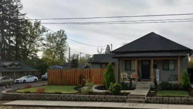 Main picture of 1436 1st Ave SE
