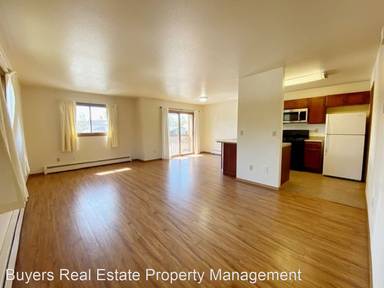 Main picture of 1261 Surrey Cir