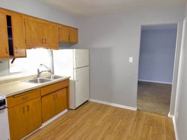 Main picture of 3011 W 87th St