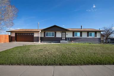 Main picture of 618 E Kendrick St