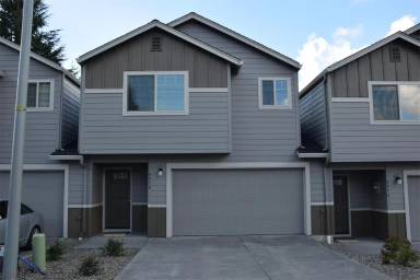 Main picture of 5923 NE 71st Ct
