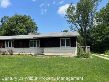 Main picture of 1194 Bryce Ave
