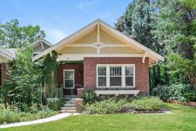 Main picture of 751 Vine St