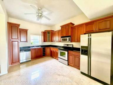 Main picture of 1610 Presidential Way