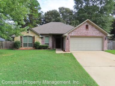 Main picture of 21151 Dogwood Dr