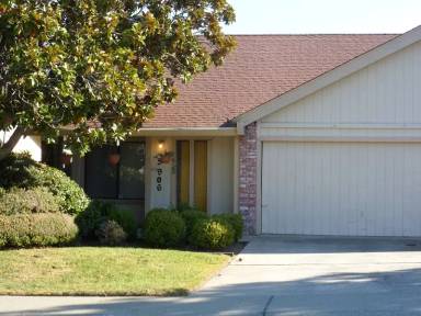 Main picture of 5902 Moss Creek Cir