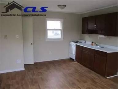 Main picture of 6948 N 32nd St