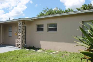 Main picture of 21880 Felton Ave