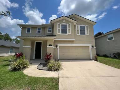Main picture of 820 Pissaro Ave