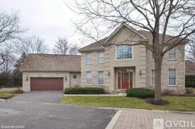 Main picture of 5 Hotchkiss Ct