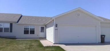 Main picture of 2401 NW 47th St