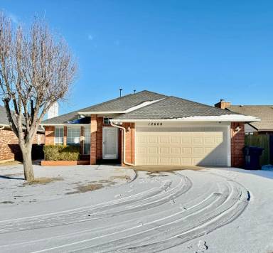 Main picture of 12600 Meadows Dr