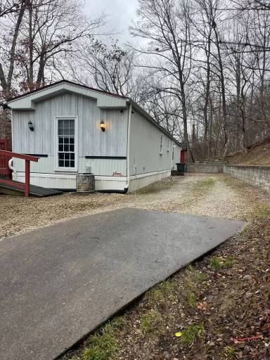 Main picture of 515 Darnell Rd