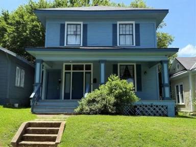 Main picture of 1528 Magnolia Ave