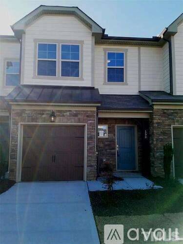 Main picture of 158 Ellsworth Manor Dr