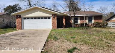 Main picture of 2042 E Magnolia Dr