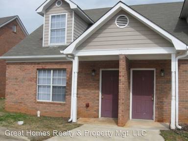 Main picture of 100 Rosehip Ln