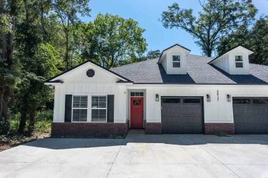 Main picture of 2917 Grady Rd