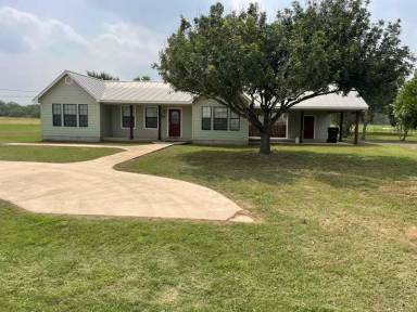 Main picture of 307 County Road 2020