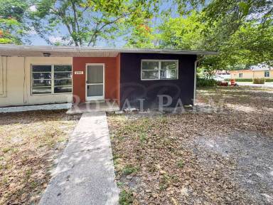 Main picture of 1881 Edison Ave