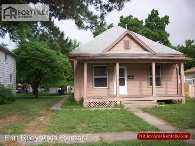 Main picture of 1412 N Adams St
