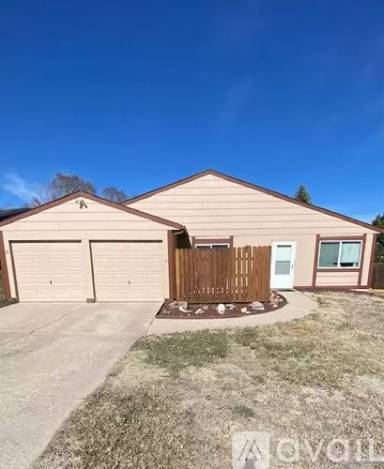 Main picture of 1773 Chautauqua Dr