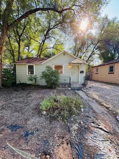 Main picture of 644 Lesser Dr
