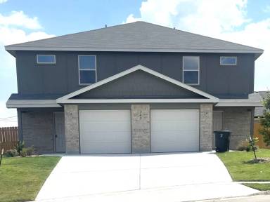 Main picture of 302 Agua Chiquita Ct