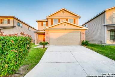 Main picture of 203 Mallow Grv