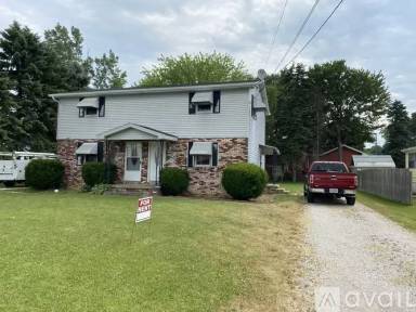 Main picture of 4949 West St