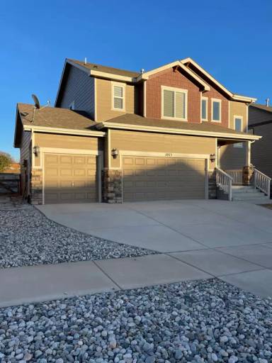 Main picture of 1033 Deschutes Dr